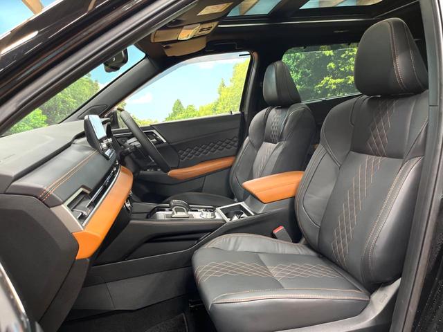 アウトランダーＰＨＥＶ Ｐ　４ＷＤ　パノラマルーフ　ＢＯＳＥサウンド　９型ナビ　全周囲カメラ　７人乗り　ルーフレール　禁煙車　パワーバックドア　シートヒーター　衝突軽減　マイパイロット　ブラインドスポットモニター　純正２０アルミ（53枚目）