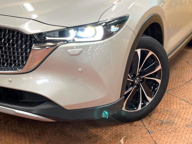 ＣＸ－８ ２５Ｓ　グランドジャーニー　４ＷＤ　１０型ナビ　全周囲カメラ　６人乗り　後席ウォークスルー　ルーフレール　寒冷地仕様　禁煙車　パワーバックドア　シートヒーター　衝突軽減　レーダークルーズ　ＢＳＭ　ヘッドアップディスプレイ　ＥＴＣ（12枚目）
