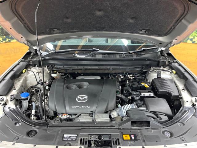 ＣＸ－８ ２５Ｓ　グランドジャーニー　４ＷＤ　１０型ナビ　全周囲カメラ　６人乗り　後席ウォークスルー　ルーフレール　寒冷地仕様　禁煙車　パワーバックドア　シートヒーター　衝突軽減　レーダークルーズ　ＢＳＭ　ヘッドアップディスプレイ　ＥＴＣ（18枚目）