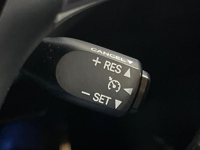 ハリアー プレミアム　サンルーフ　９型ＢＩＧＸ　禁煙車　パワーバックドア　車線逸脱警報　オートハイビーム　ハーフレザーシート　ＬＥＤヘッド　純正１８アルミ　パワーシート　フルセグＴＶ　ＥＴＣ　Ｂｌｕｅｔｏｏｔｈ接続可（28枚目）