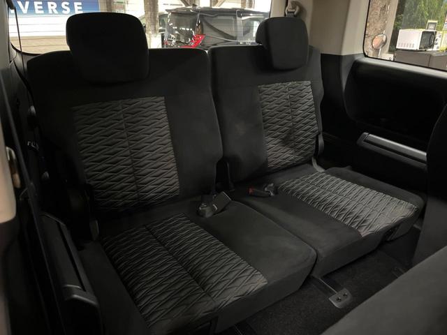 デリカＤ：５ Ｐ　禁煙車　全周囲カメラ　両側パワスラ　パワーバックドア　衝突軽減　レーダークルーズ　シートヒーター　パワーシート　純正１８アルミ　ＬＥＤヘッド　オートハイビーム　車線逸脱警報　スマートキー（11枚目）