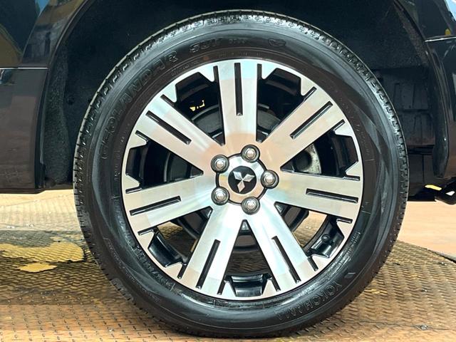 デリカＤ：５ Ｐ　禁煙車　全周囲カメラ　両側パワスラ　パワーバックドア　衝突軽減　レーダークルーズ　シートヒーター　パワーシート　純正１８アルミ　ＬＥＤヘッド　オートハイビーム　車線逸脱警報　スマートキー（45枚目）