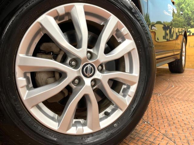 エクストレイル ２０Ｘｉ　ハイブリッド　禁煙車　メーカーナビ　全周囲カメラ　プロパイロット　シートヒーター　パワーバックドア　エマージェンシーブレーキ　フルセグ　ＬＥＤヘッド　ＥＴＣ　純正１７インチアルミ　Ｂｌｕｅｔｏｏｔｈ（12枚目）