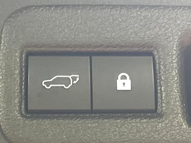 NX NX300h スパイス&シック サンルーフ 10型ナビ 全周囲カメラ 3眼LEDヘッド 禁煙車 シートエアコン パワーバックドア レクサスセーフティ レーダークルーズ ブラインドスポットモニター 純正18アルミ ETC2.0(49枚目)