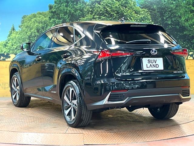 NX NX300h スパイス&シック サンルーフ 10型ナビ 全周囲カメラ 3眼LEDヘッド 禁煙車 シートエアコン パワーバックドア レクサスセーフティ レーダークルーズ ブラインドスポットモニター 純正18アルミ ETC2.0(62枚目)