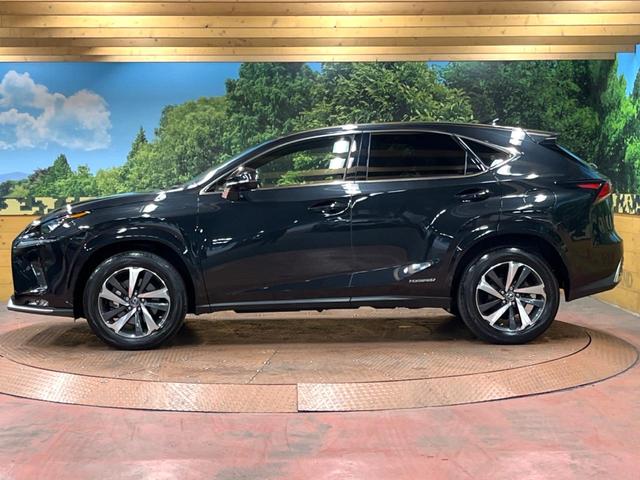 NX NX300h スパイス&シック サンルーフ 10型ナビ 全周囲カメラ 3眼LEDヘッド 禁煙車 シートエアコン パワーバックドア レクサスセーフティ レーダークルーズ ブラインドスポットモニター 純正18アルミ ETC2.0(63枚目)