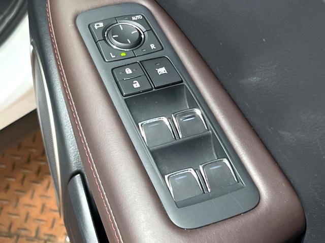 RX RX450hL 禁煙車 12型ナビ 全周囲カメラ シートベンチレーション レーダークルーズ ブラインドスポットモニター パワーバックドア ステアリングヒーター 3眼LED&フォグ AC100V電源(46枚目)