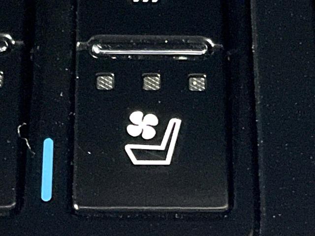 RX RX450h バージョンL サンルーフ 12型ナビ 全周囲カメラ 禁煙車 衝突軽減 ブラウンレザー 100V電源 電動リアゲート レザーシート 前席シートエアコン ドラレコ コーナーセンサー スマートキー LEDヘッド ETC(6枚目)