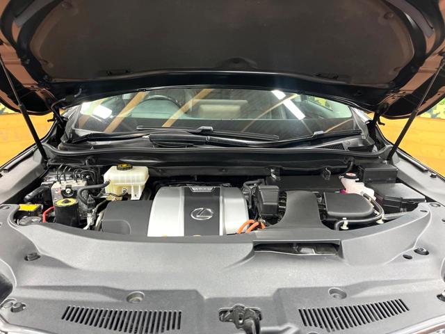 RX RX450h バージョンL サンルーフ 12型ナビ 全周囲カメラ 禁煙車 衝突軽減 ブラウンレザー 100V電源 電動リアゲート レザーシート 前席シートエアコン ドラレコ コーナーセンサー スマートキー LEDヘッド ETC(18枚目)