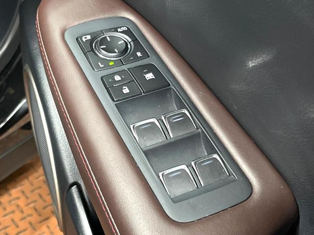 RX RX450h バージョンL サンルーフ 12型ナビ 全周囲カメラ 禁煙車 衝突軽減 ブラウンレザー 100V電源 電動リアゲート レザーシート 前席シートエアコン ドラレコ コーナーセンサー スマートキー LEDヘッド ETC(43枚目)