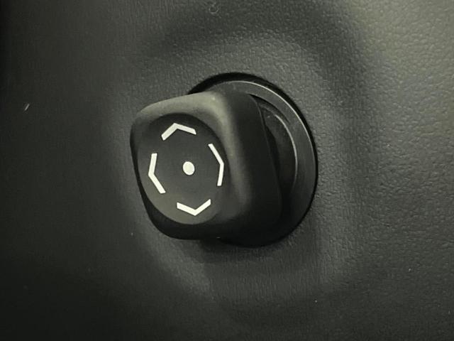 RX RX450h バージョンL サンルーフ 12型ナビ 全周囲カメラ 禁煙車 衝突軽減 ブラウンレザー 100V電源 電動リアゲート レザーシート 前席シートエアコン ドラレコ コーナーセンサー スマートキー LEDヘッド ETC(62枚目)