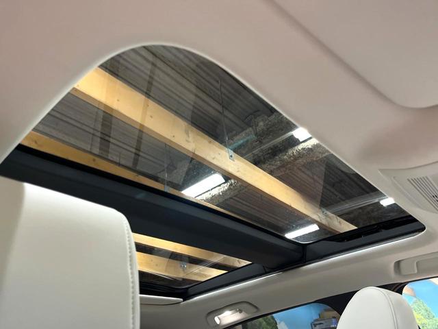 ＣＸ－６０ ＸＤ－ハイブリッド　プレミアムモダン　サンルーフ　１２型ナビ　全周囲カメラ　ＢＯＳＥ　衝突被害軽減システム　レーダークルーズ　禁煙車　電動リアゲート　レザーシート　シートベンチレーション　クリアランスソナー　Ｂｌｕｅｔｏｏｔｈ再生（3枚目）