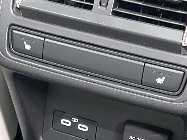 ＣＸ－６０ ＸＤ－ハイブリッド　プレミアムモダン　サンルーフ　１２型ナビ　全周囲カメラ　ＢＯＳＥ　衝突被害軽減システム　レーダークルーズ　禁煙車　電動リアゲート　レザーシート　シートベンチレーション　クリアランスソナー　Ｂｌｕｅｔｏｏｔｈ再生（7枚目）