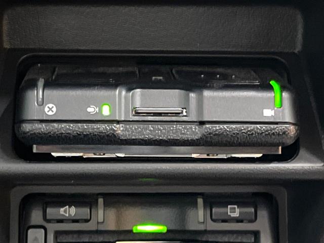 ＣＸ－６０ ＸＤ－ハイブリッド　プレミアムモダン　サンルーフ　１２型ナビ　全周囲カメラ　ＢＯＳＥ　衝突被害軽減システム　レーダークルーズ　禁煙車　電動リアゲート　レザーシート　シートベンチレーション　クリアランスソナー　Ｂｌｕｅｔｏｏｔｈ再生（43枚目）