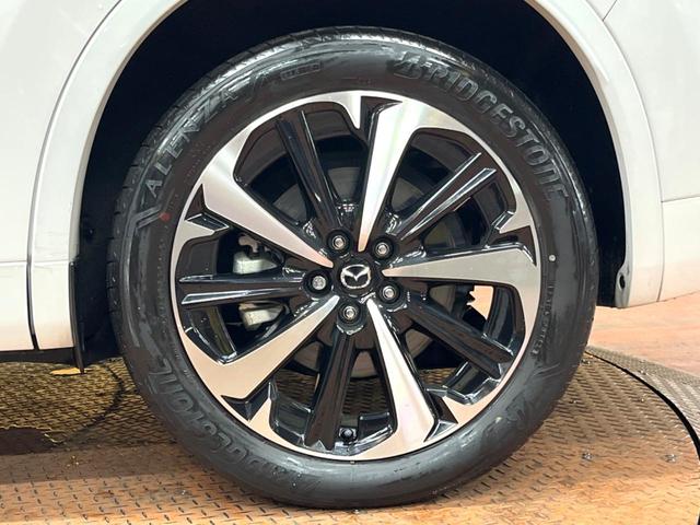 ＣＸ－６０ ＸＤ－ハイブリッド　プレミアムモダン　サンルーフ　１２型ナビ　全周囲カメラ　ＢＯＳＥ　衝突被害軽減システム　レーダークルーズ　禁煙車　電動リアゲート　レザーシート　シートベンチレーション　クリアランスソナー　Ｂｌｕｅｔｏｏｔｈ再生（55枚目）