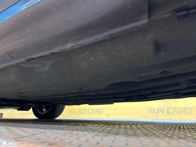 ヴェゼル ハイブリッドＺ　禁煙車　ＳＤナビ　バックカメラ　ホンダセンシング　ハーフレザーシート　シートヒーター　クルーズコントロール　ＬＥＤヘッド　ルーフレール　ＥＴＣ　デュアルエアコン　Ｂｌｕｅｔｏｏｔｈ再生（26枚目）