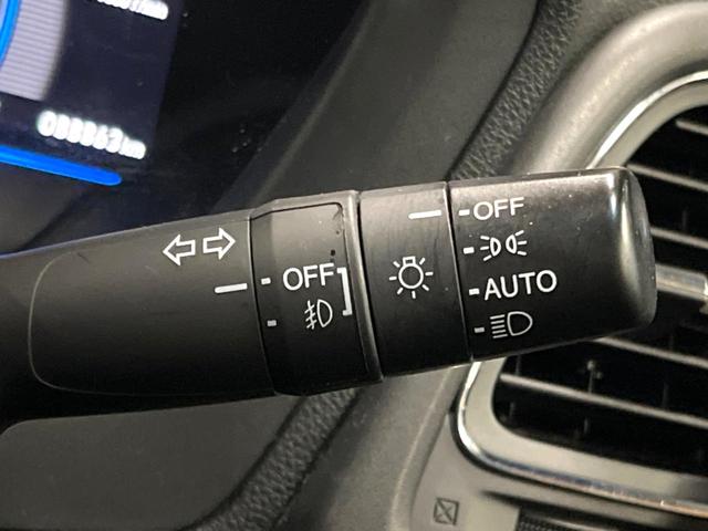 ヴェゼル ハイブリッドＺ　禁煙車　ＳＤナビ　バックカメラ　ホンダセンシング　ハーフレザーシート　シートヒーター　クルーズコントロール　ＬＥＤヘッド　ルーフレール　ＥＴＣ　デュアルエアコン　Ｂｌｕｅｔｏｏｔｈ再生（43枚目）