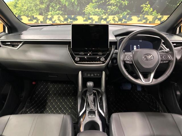 カローラクロス ハイブリッド Z ガラスルーフ 全周囲カメラ 10型ナビ トヨタチームメイト 禁煙車 電動リアゲート 衝突軽減 レーダークルーズ パワーシート ドラレコ コーナーセンサー スマートキー LEDヘッド ETC(2枚目)