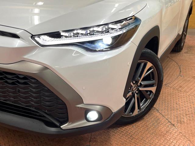 カローラクロス ハイブリッド Z ガラスルーフ 全周囲カメラ 10型ナビ トヨタチームメイト 禁煙車 電動リアゲート 衝突軽減 レーダークルーズ パワーシート ドラレコ コーナーセンサー スマートキー LEDヘッド ETC(12枚目)