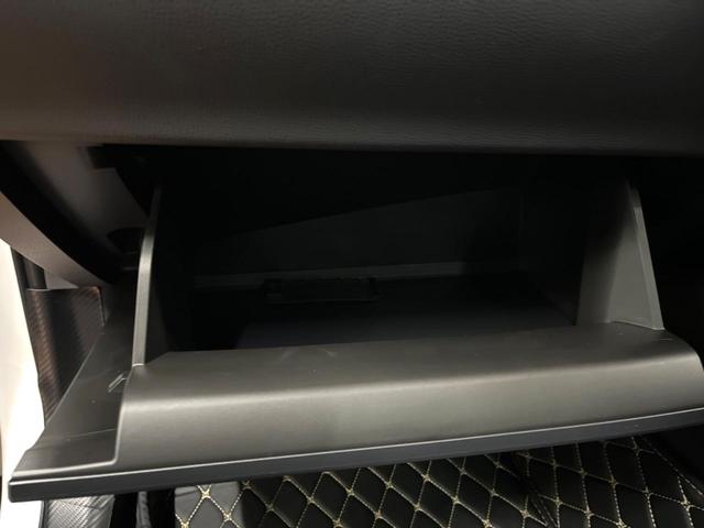 カローラクロス ハイブリッド Z ガラスルーフ 全周囲カメラ 10型ナビ トヨタチームメイト 禁煙車 電動リアゲート 衝突軽減 レーダークルーズ パワーシート ドラレコ コーナーセンサー スマートキー LEDヘッド ETC(21枚目)