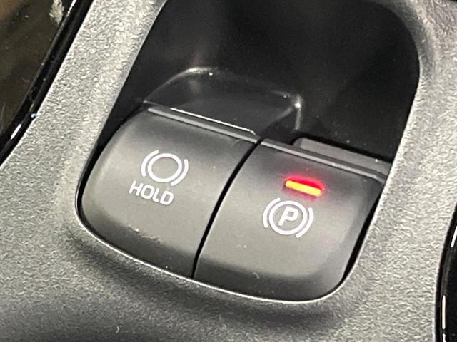 カローラクロス ハイブリッド Z ガラスルーフ 全周囲カメラ 10型ナビ トヨタチームメイト 禁煙車 電動リアゲート 衝突軽減 レーダークルーズ パワーシート ドラレコ コーナーセンサー スマートキー LEDヘッド ETC(44枚目)