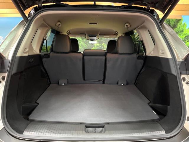 エクストレイル X e-4ORCE 禁煙車 12型ナビ 全周囲カメラ プロパイロット インテリジェントルームミラー 全席シートヒーター LEDヘッド 電動リアゲート シートメモリー セーフティアシスト レザーシート ETC(10枚目)