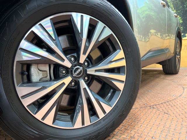 エクストレイル X e-4ORCE 禁煙車 12型ナビ 全周囲カメラ プロパイロット インテリジェントルームミラー 全席シートヒーター LEDヘッド 電動リアゲート シートメモリー セーフティアシスト レザーシート ETC(13枚目)