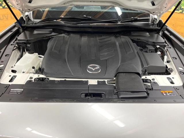 CX-60 XD-ハイブリッド エクスクルーシブスポーツ パノラマルーフ 12型ナビ 全周囲カメラ BOSE シートベンチレーション 禁煙車 ブラインドスポットモニター パワーシート レーダークルーズ 衝突軽減 ステアリングヒーター フルセグパワーバックドア(18枚目)