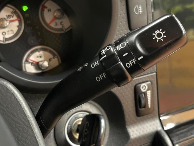FJクルーザー ファイナルエディション 禁煙車 純正ナビ バックカメラ リアデフロック クリアランスソナー クルーズコントロール ETC フルセグ Bluetooth再生 純正20インチアルミ リアフォグ(50枚目)