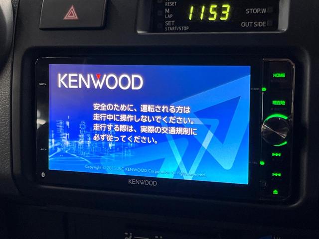 ランドクルーザー70 バン 4WD 禁煙車 5MT車 BFグッドリッチタイヤ 15インチアルミ SDナビ フルセグTV バックカメラ ETC Bluetooth接続可 キーレスキー 盗難防止装置 グレー革調シートカバー(3枚目)