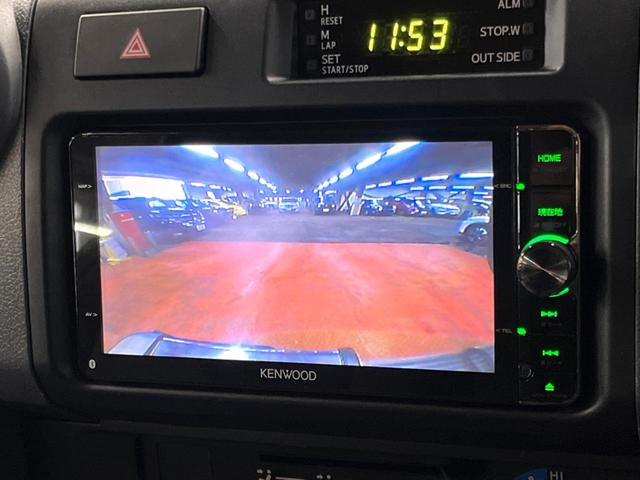 ランドクルーザー70 バン 4WD 禁煙車 5MT車 BFグッドリッチタイヤ 15インチアルミ SDナビ フルセグTV バックカメラ ETC Bluetooth接続可 キーレスキー 盗難防止装置 グレー革調シートカバー(4枚目)