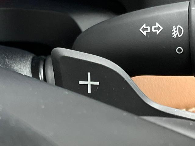 ヴェルファイアハイブリッド Z プレミア 左右独立ムーンルーフ 14型ナビ 全周囲カメラ ユニバーサルステップ デジタルインナーミラー トヨタチームメイト 茶革シート 禁煙車 両側パワスラ パワーバックドア シートエアコン AC100V電源(35枚目)