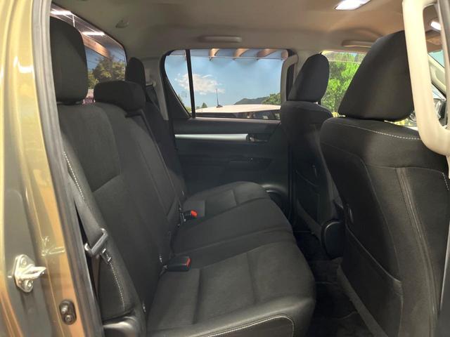 ハイラックス Ｚ　トノカバー　ＢＦグッドリッチ　純正ナビ　バックカメラ　衝突軽減　レーダークルーズ　禁煙車　クリアランスソナー　ＬＥＤヘッド＆フォグ　純正１７インチアルミ　フルセグ　Ｂｌｕｅｔｏｏｔｈ再生（9枚目）