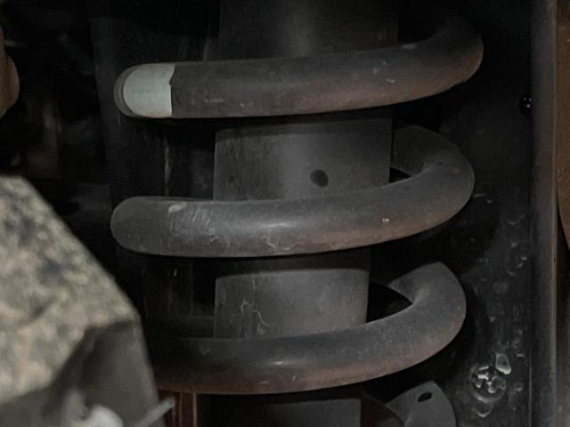 ハイラックス Ｚ　トノカバー　ＢＦグッドリッチ　純正ナビ　バックカメラ　衝突軽減　レーダークルーズ　禁煙車　クリアランスソナー　ＬＥＤヘッド＆フォグ　純正１７インチアルミ　フルセグ　Ｂｌｕｅｔｏｏｔｈ再生（20枚目）