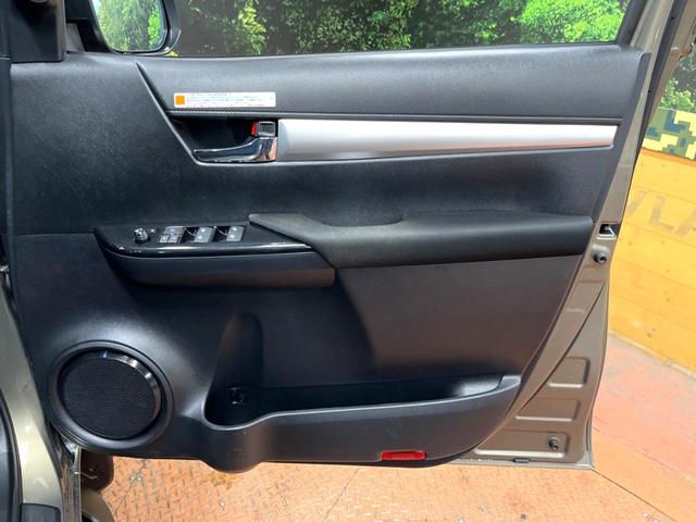 ハイラックス Ｚ　トノカバー　ＢＦグッドリッチ　純正ナビ　バックカメラ　衝突軽減　レーダークルーズ　禁煙車　クリアランスソナー　ＬＥＤヘッド＆フォグ　純正１７インチアルミ　フルセグ　Ｂｌｕｅｔｏｏｔｈ再生（34枚目）