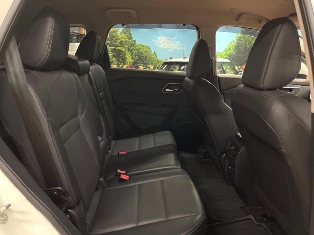 エクストレイル G e-4ORCE 禁煙車 4WD 12.3インチ 全周囲カメラ 衝突被害軽減システム レーダークルーズ 電動リアゲート コーナーセンサー スマートキー LEDヘッド ETC2.0 オートハイビーム パークアシスト(10枚目)