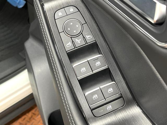 エクストレイル G e-4ORCE 禁煙車 4WD 12.3インチ 全周囲カメラ 衝突被害軽減システム レーダークルーズ 電動リアゲート コーナーセンサー スマートキー LEDヘッド ETC2.0 オートハイビーム パークアシスト(41枚目)