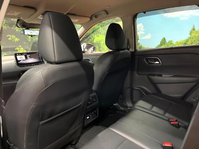 エクストレイル G e-4ORCE 禁煙車 4WD 12.3インチ 全周囲カメラ 衝突被害軽減システム レーダークルーズ 電動リアゲート コーナーセンサー スマートキー LEDヘッド ETC2.0 オートハイビーム パークアシスト(57枚目)