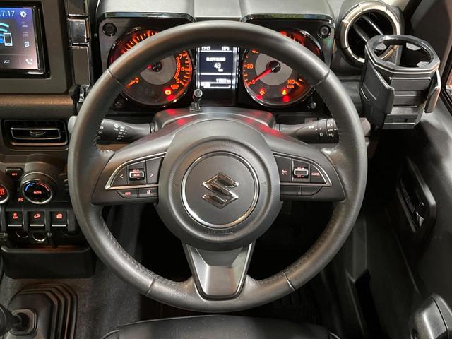 ジムニー XC MT車 バックカメラ セーフティーサポート 禁煙車 シートヒーター LEDヘッド クルーズコントロール オートライト オートエアコン 純正16インチアルミ Bluetooth(11枚目)
