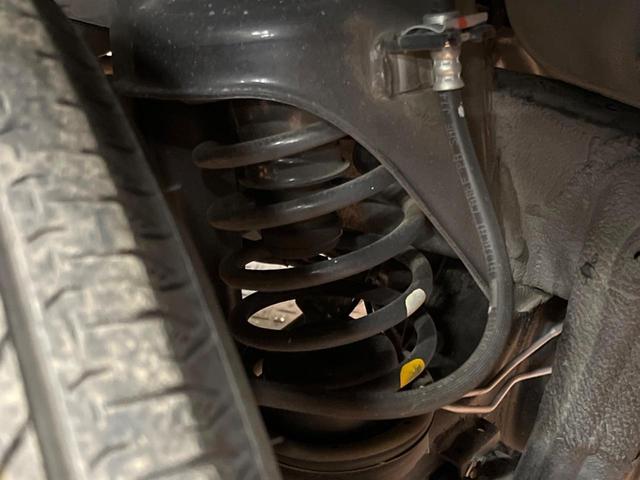 ジムニー XC MT車 バックカメラ セーフティーサポート 禁煙車 シートヒーター LEDヘッド クルーズコントロール オートライト オートエアコン 純正16インチアルミ Bluetooth(20枚目)