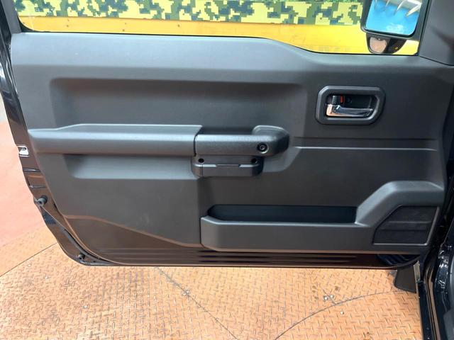 ジムニー XC MT車 バックカメラ セーフティーサポート 禁煙車 シートヒーター LEDヘッド クルーズコントロール オートライト オートエアコン 純正16インチアルミ Bluetooth(43枚目)