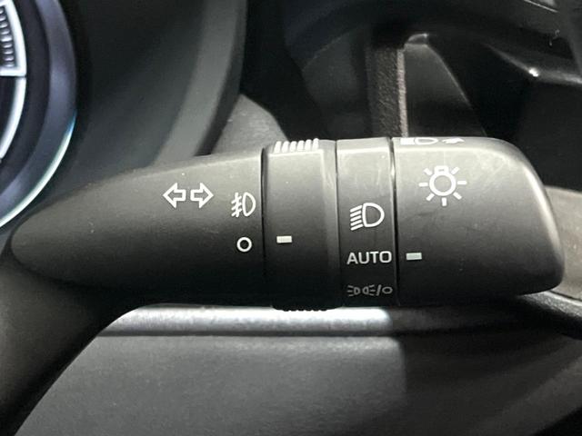 ハリアー Z レザーパッケージ モデリスタエアロ 全周囲カメラ JBLサウンド 12型ナビ 禁煙車 シートエアコン 黒革シート パワーバックドア デジタルインナーミラー BSM セーフティセンス レーダークルーズ 純正19アルミ(32枚目)