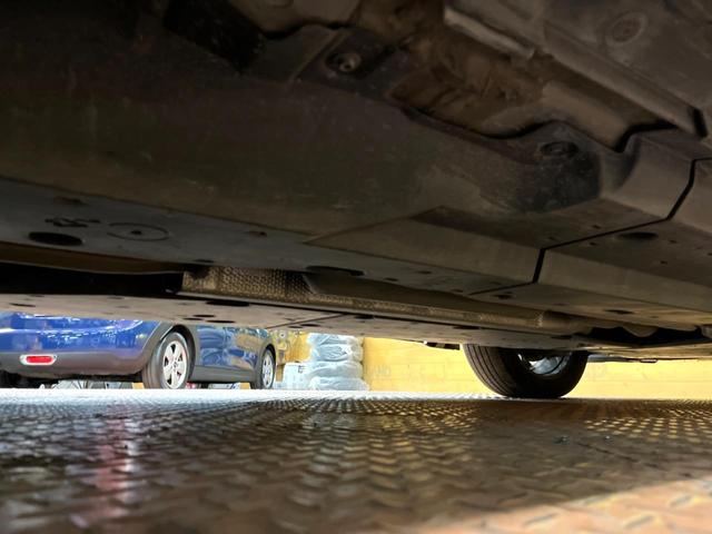 ハリアー Z レザーパッケージ モデリスタエアロ 全周囲カメラ JBLサウンド 12型ナビ 禁煙車 シートエアコン 黒革シート パワーバックドア デジタルインナーミラー BSM セーフティセンス レーダークルーズ 純正19アルミ(43枚目)