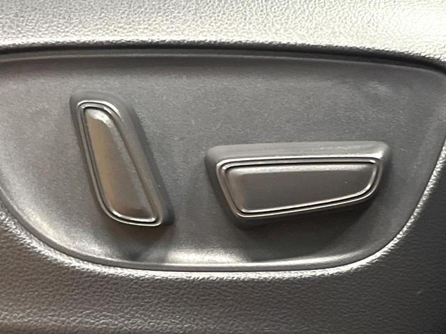 ヴェルファイアハイブリッド Z プレミア 後席モニター ガラスルーフ 14型ナビ 両側電動ドア 全周囲カメラ セーフティセンス レーダークルーズ 禁煙車 レザーシート レーダークルーズ シートベンチレーション LEDヘッド 100V電源(45枚目)