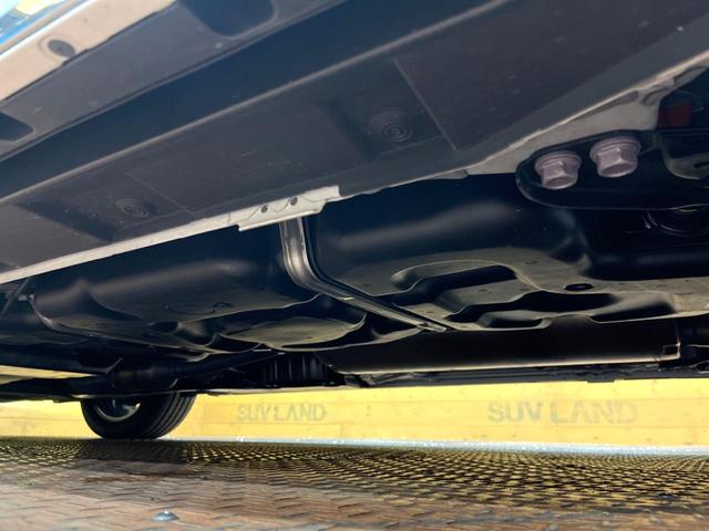 ヴェルファイアハイブリッド Z プレミア 後席モニター ガラスルーフ 14型ナビ 両側電動ドア 全周囲カメラ セーフティセンス レーダークルーズ 禁煙車 レザーシート レーダークルーズ シートベンチレーション LEDヘッド 100V電源(57枚目)