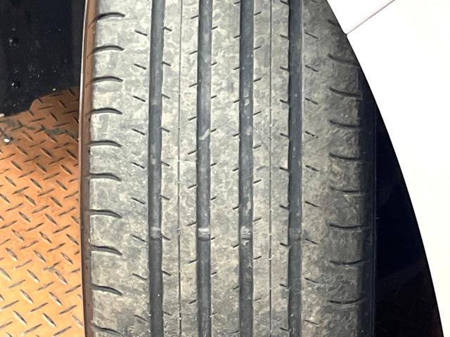 ヴェルファイアハイブリッド Z プレミア 後席モニター ガラスルーフ 14型ナビ 両側電動ドア 全周囲カメラ セーフティセンス レーダークルーズ 禁煙車 レザーシート レーダークルーズ シートベンチレーション LEDヘッド 100V電源(65枚目)