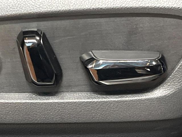 ＮＸ ＮＸ３５０ｈ　Ｆスポーツ　サンルーフ　ＴＲＤエアロ　１４型ナビ　デジタルインナーミラー　全周囲カメラ　セーフティシステム　レーダークルーズ　パワーバックドア　ブラインドスポットモニター　レザーシート　シートベンチレーション（42枚目）