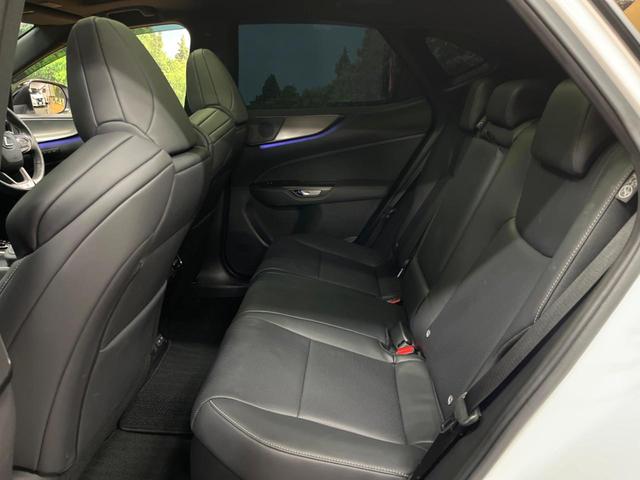 ＮＸ ＮＸ３５０ｈ　Ｆスポーツ　サンルーフ　ＴＲＤエアロ　１４型ナビ　デジタルインナーミラー　全周囲カメラ　セーフティシステム　レーダークルーズ　パワーバックドア　ブラインドスポットモニター　レザーシート　シートベンチレーション（52枚目）