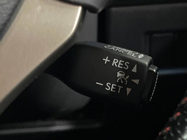 ＮＸ ＮＸ２００ｔ　Ｆスポーツ　ＳＤナビ　全周囲カメラ　衝突被害軽減システム　レーダークルーズ　ブラインドスポットモニター　禁煙車　電動リアゲート　レザーシート　シートベンチレーション　パワーシート　フルセグ　Ｂｌｕｅｔｏｏｔｈ再生（8枚目）