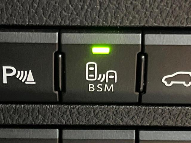 ＮＸ ＮＸ２００ｔ　Ｆスポーツ　ＳＤナビ　全周囲カメラ　衝突被害軽減システム　レーダークルーズ　ブラインドスポットモニター　禁煙車　電動リアゲート　レザーシート　シートベンチレーション　パワーシート　フルセグ　Ｂｌｕｅｔｏｏｔｈ再生（52枚目）